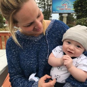 Meet your Posher, Laura